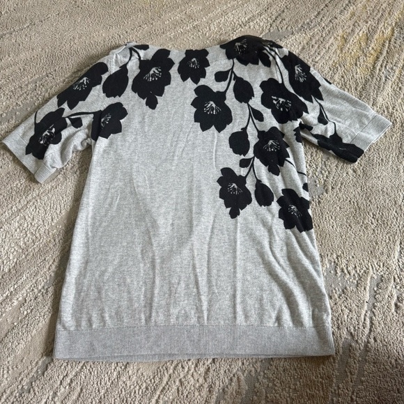 Talbots Gray Short Sleeve Sweater Boat Neck black floral XS - Picture 2 of 8